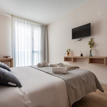 Limehome Barcelona Carrer De Besalu 82 Εξωτερικό φωτογραφία