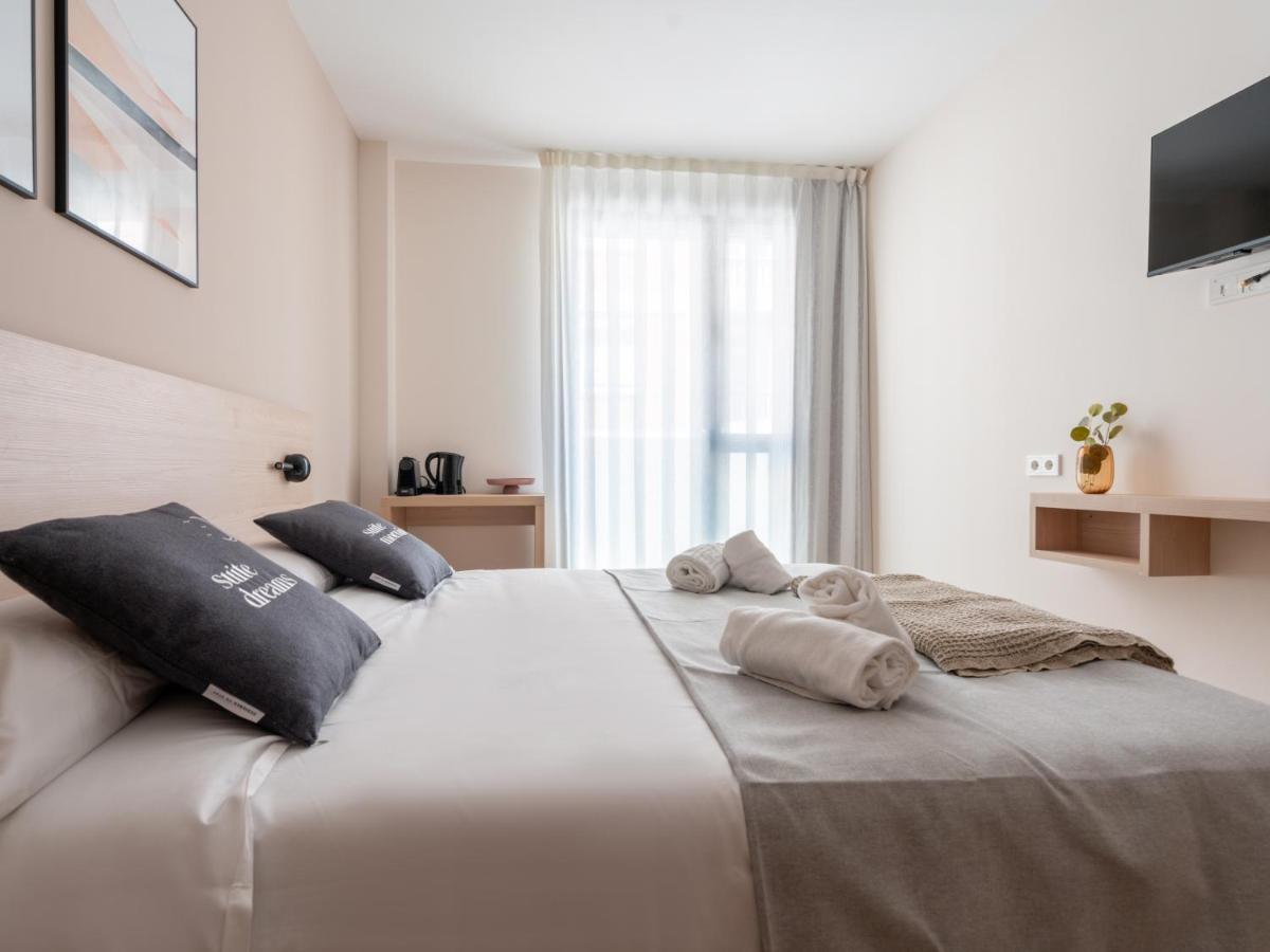 Limehome Barcelona Carrer De Besalu 82 Εξωτερικό φωτογραφία