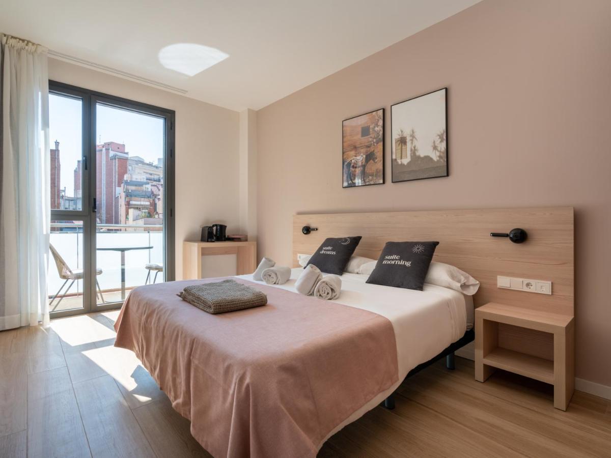 Limehome Barcelona Carrer De Besalu 82 Εξωτερικό φωτογραφία