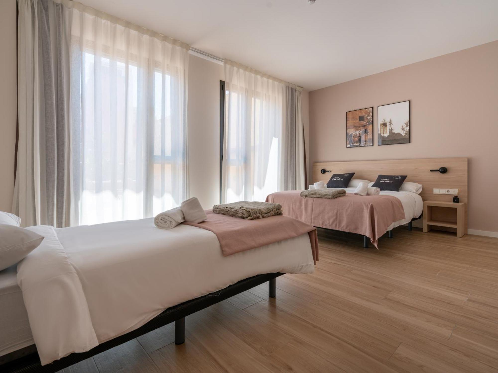 Limehome Barcelona Carrer De Besalu 82 Εξωτερικό φωτογραφία